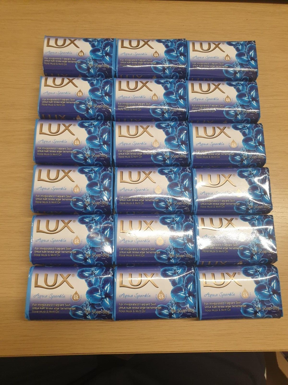 Lux Aqua Sparkle Soap Bar 80G - Image 10