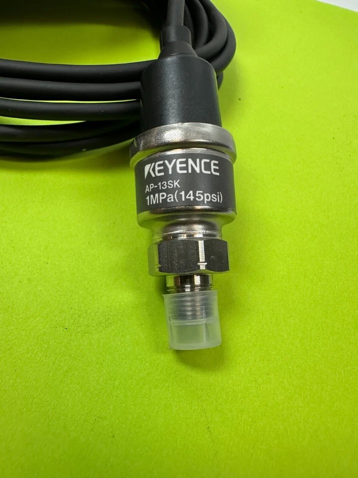 Keyence AP-13SK Multi Fluid Positive Pressure Sensor 1MPa (145PSI) 1/8" NPT -New - Image 2 of 4