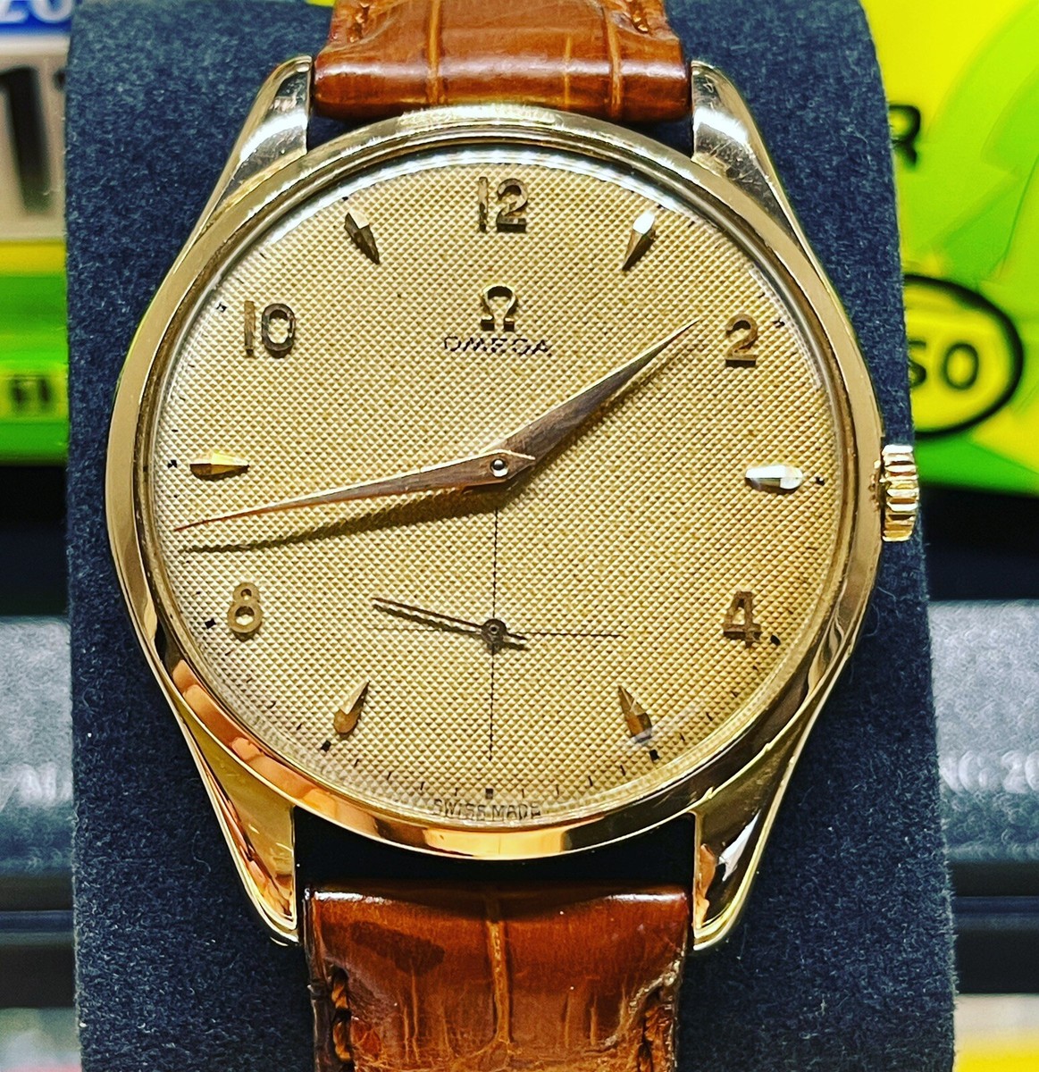 Rare Vintage Omega 18k Solid Gold Jumbo 38+ mm Original Honeycomb