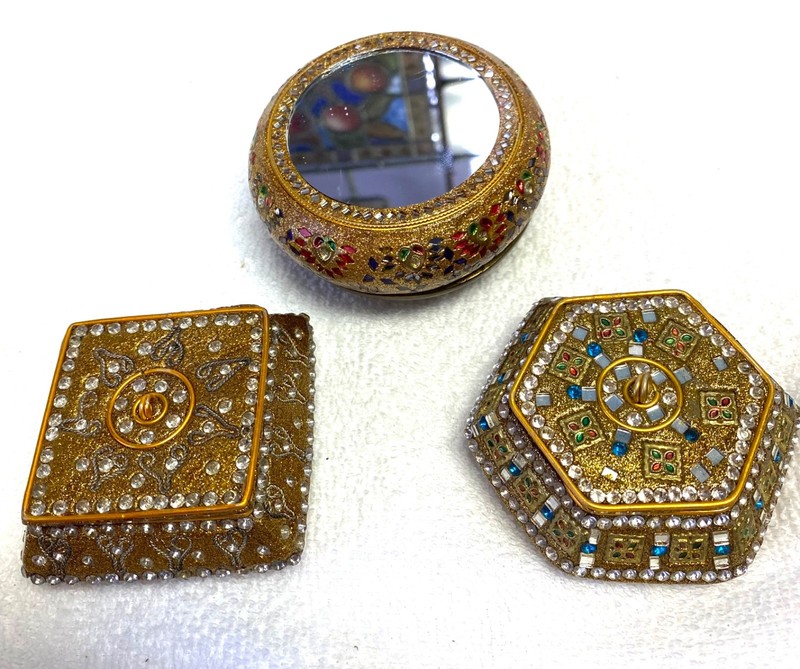 Vintage Vanity Set Ornate Brass Mirror Paperweight & Lidded Jewel Trinket Boxes