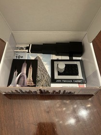 LEGO ARCHITECTURE: John Hancock Center ( 19720) Signed by Adam Reed Tucker-RARE