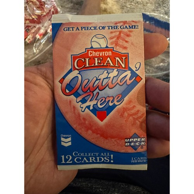 #ad 2004 Upper Deck Chevron Clean Outta Here Baseball 1 Card Sealed Pack $3.00