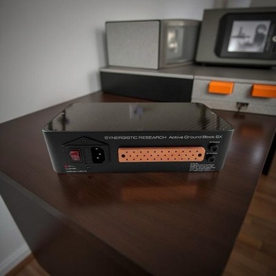 Synergistic Research Active Ground Block SX
