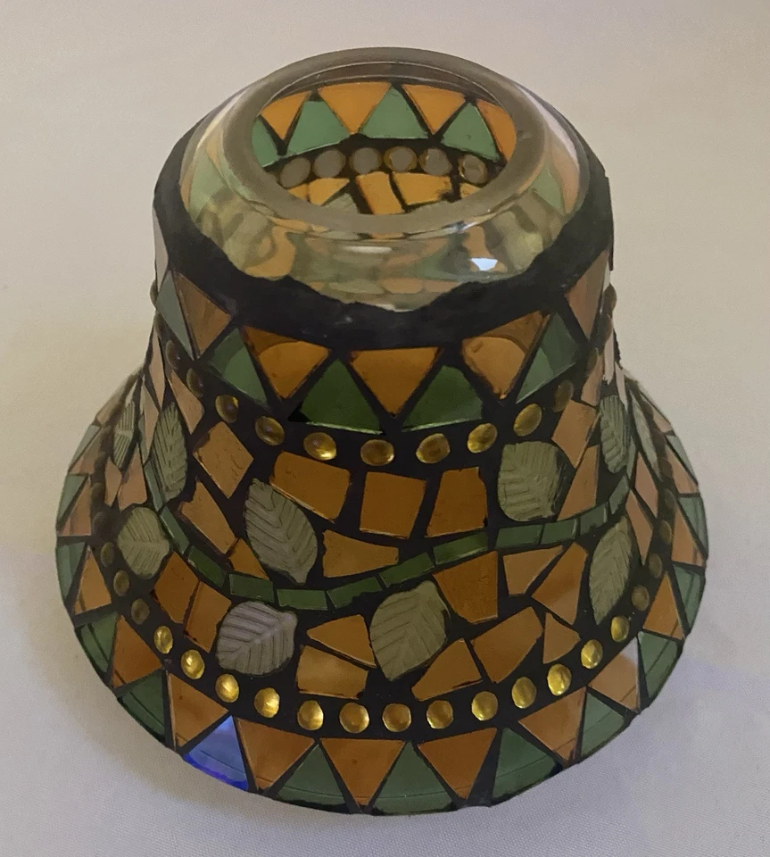 Yankee Candle Stained Glass Mosaic Jar Shade Topper – Autumn Leaf Design - Image 3 of 4
