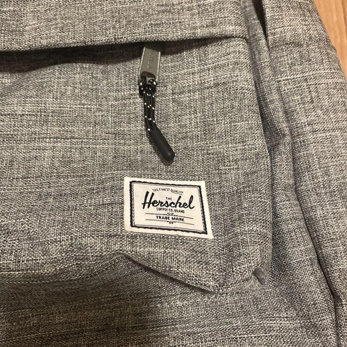 mc28 Herschel Backpack Grey - Picture 2 of 4