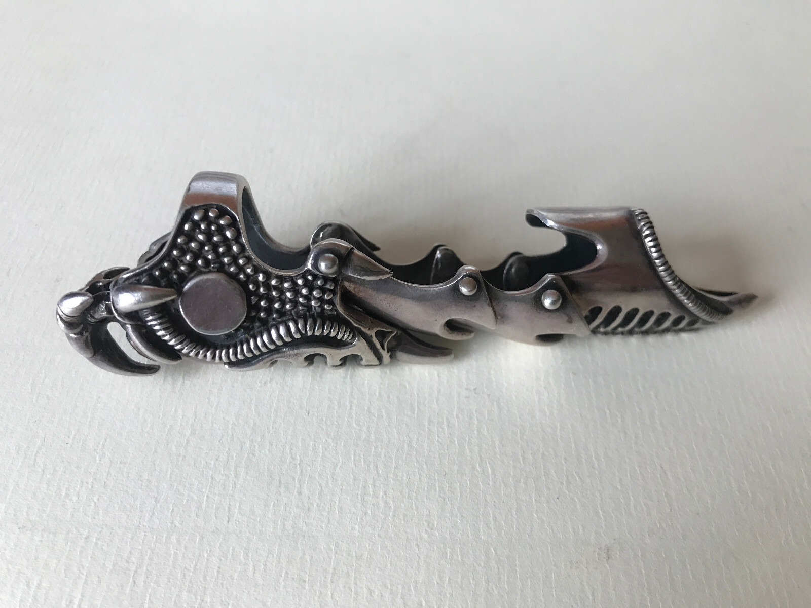 Solid Sterling Silver Armour Ring articulated ful… - image 4