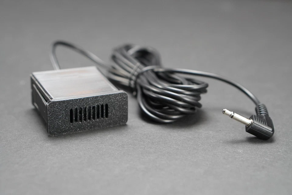 NEW for BMW E36 E34 E32 Hands Free Mic Microphone Switch Z3 from (1995 to 1998) - image 2 of 4