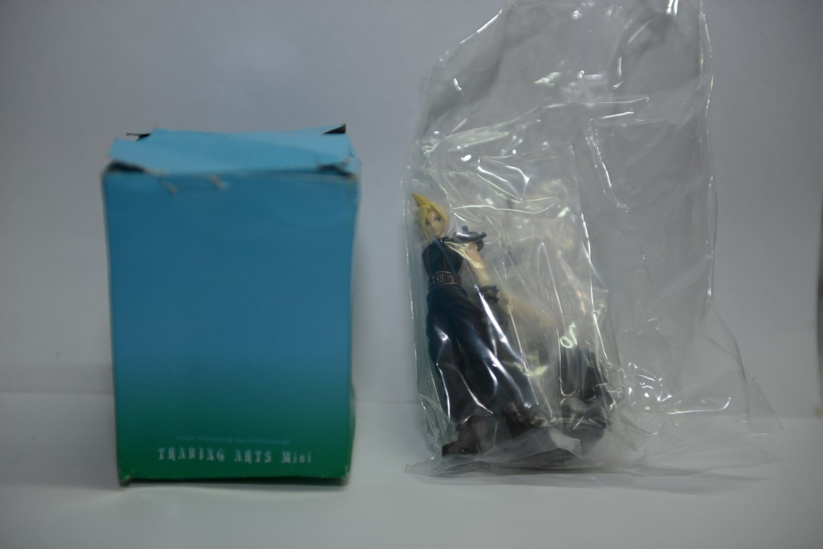 RARE Square Enix Final Fantasy VII 10th anniversary trading