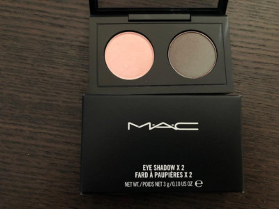 MAC EYE SHADOW X 2  ~ DOUBLE FEATURE 5   ~ NEW IN BOX