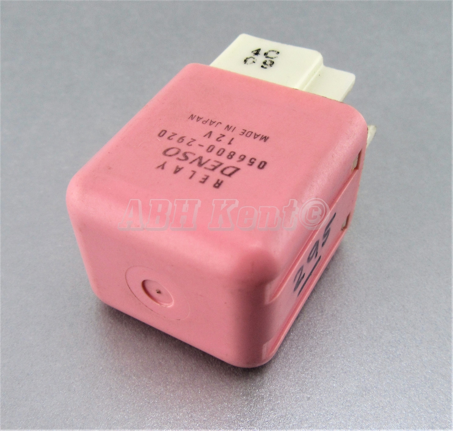 295Mitsubishi (9512) 4Pin ABS Pump Motor LightPink Relay Denso