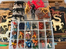 Vintage Cowboys And Indians Mixed Lot Timpo Mini Assorted Painted Horses Bases
