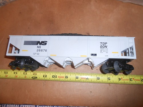 O/O-27 MTH 26676 Norfolk Southern Hopper Car con carga de carbón. | Condition: Used