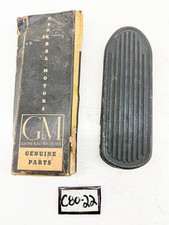 Nos 1941 1942 Chevy Truck Accelerator Pedal Pad Gm 3656989 C80-22 Nos 1941 1942 Chevy Truck Accelerator Pedal Pad Gm 3656989 C80-22
