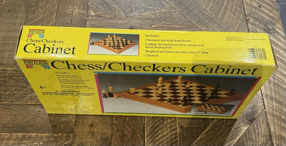 Pavilion Chess Checkers Cabinet 1992 Complete - Image 4 of 4