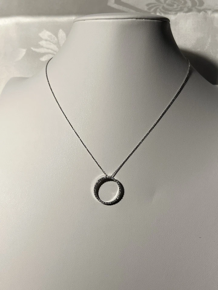 Roberto 硬币 18K 白金钻石 19 毫米圆形吊坠项链 — 第 2/4 张图片