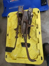 73 84 Chevy Gmc Truck Clutch And Brake Pedal Assembly 73 84 Chevy Gmc Truck Clutch And Brake Pedal Assembly