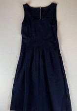 J.crew Navy Blue Stretch size 4 thick sleeveless Pleaded dress