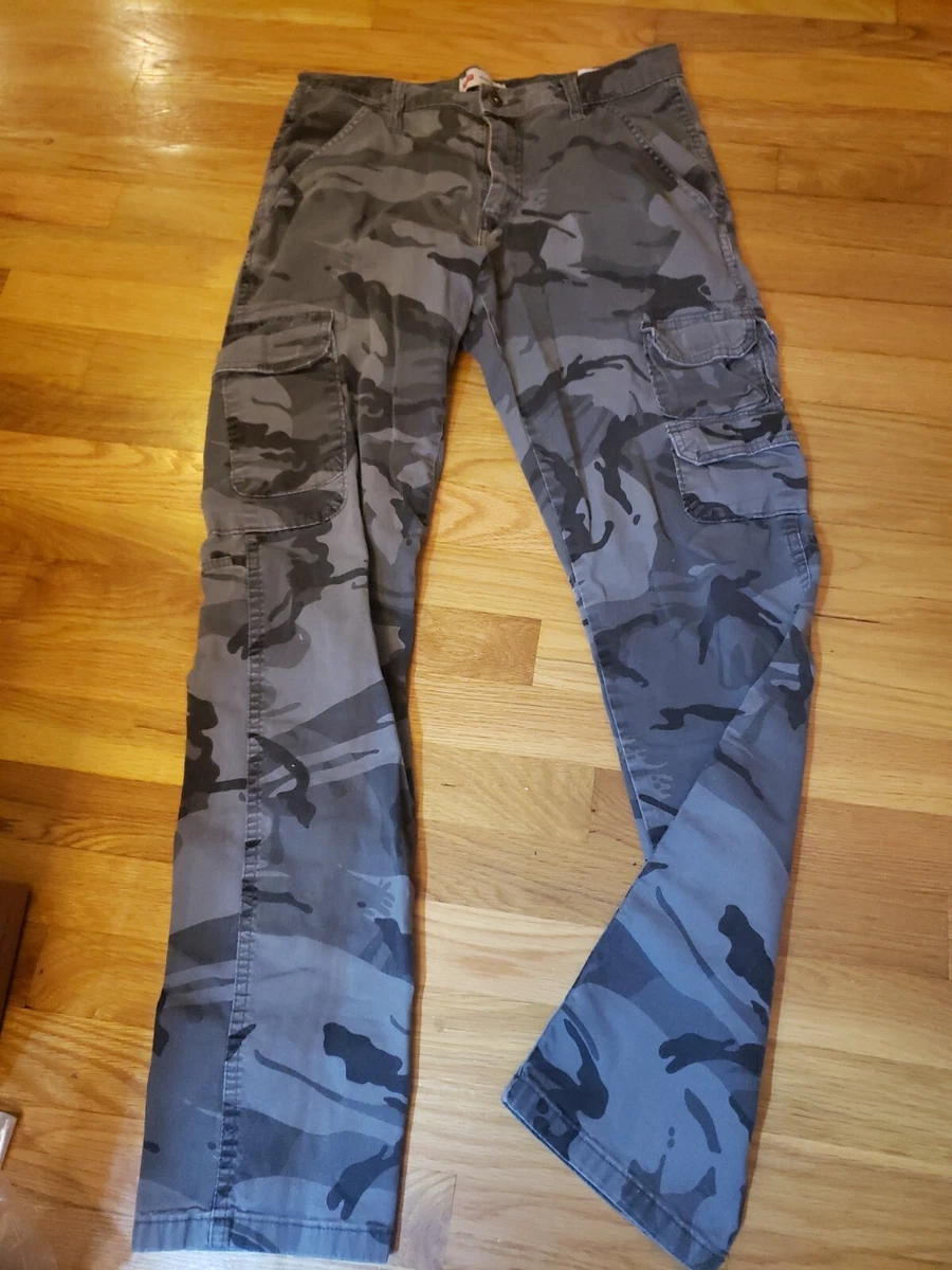 Details 82+ wrangler grey camo cargo pants latest in.eteachers