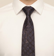 NWOT Navy w Textured Tonal Floral Silk Neck Tie Italy 2.0W Skinny