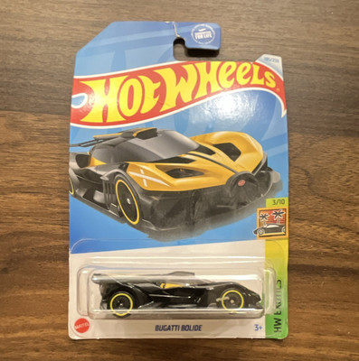 Hot Wheels Bugatti Bolide HW Exotics Diecast Car 1:64 Black/Yellow Unopened Box