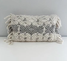 LOLOI Wool Throw Pillow Braided Woven Fringe, 13 in x 21 in : Ivory + Gray