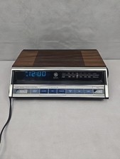 Vintage GE General Electric 7-4662B AM/FM Clock Radio Touch Control Woodgrain