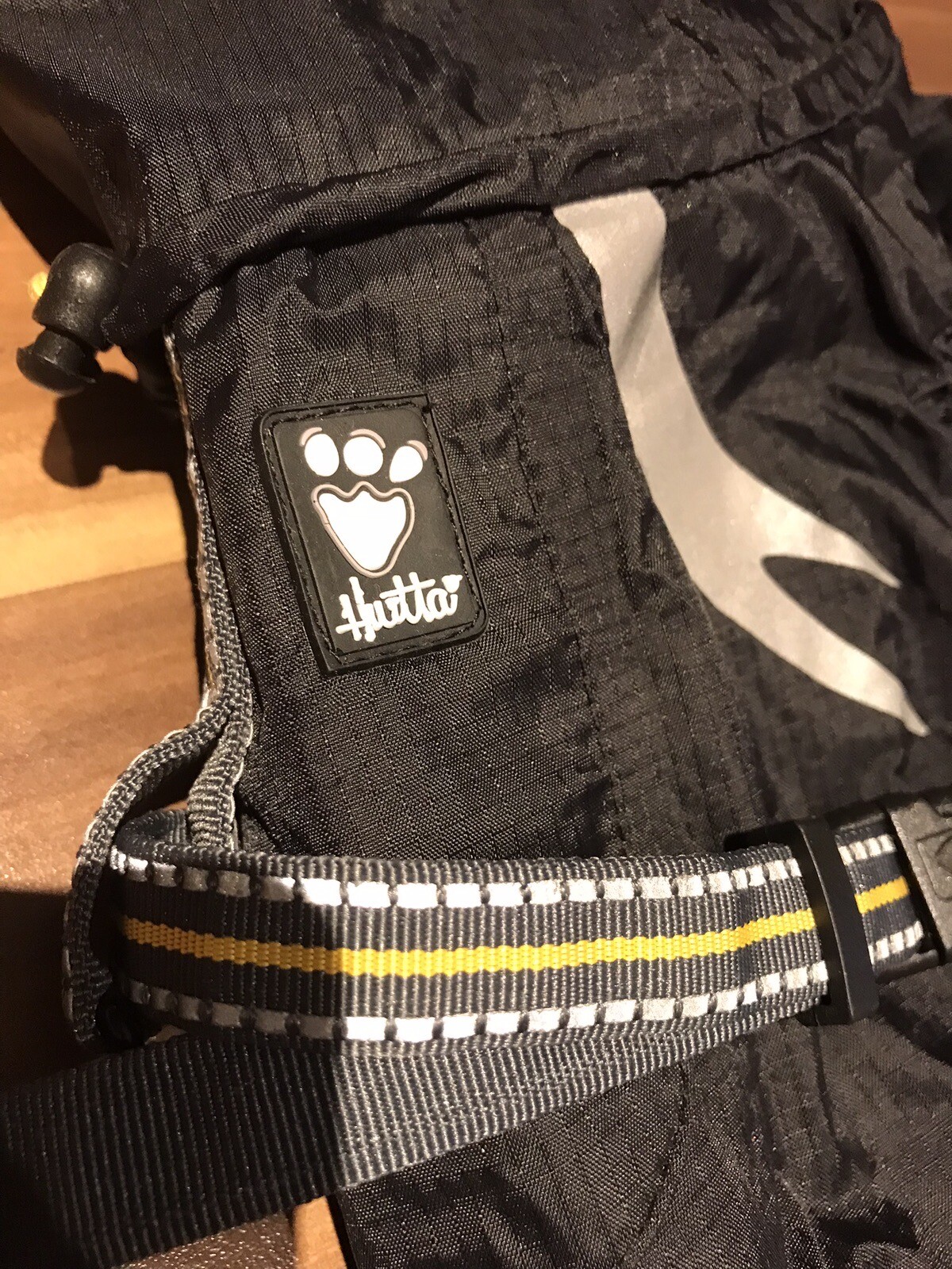 Hurtta Outdoors Summit Parka Winter Dog Warm Coat Raven Black 10 Inch