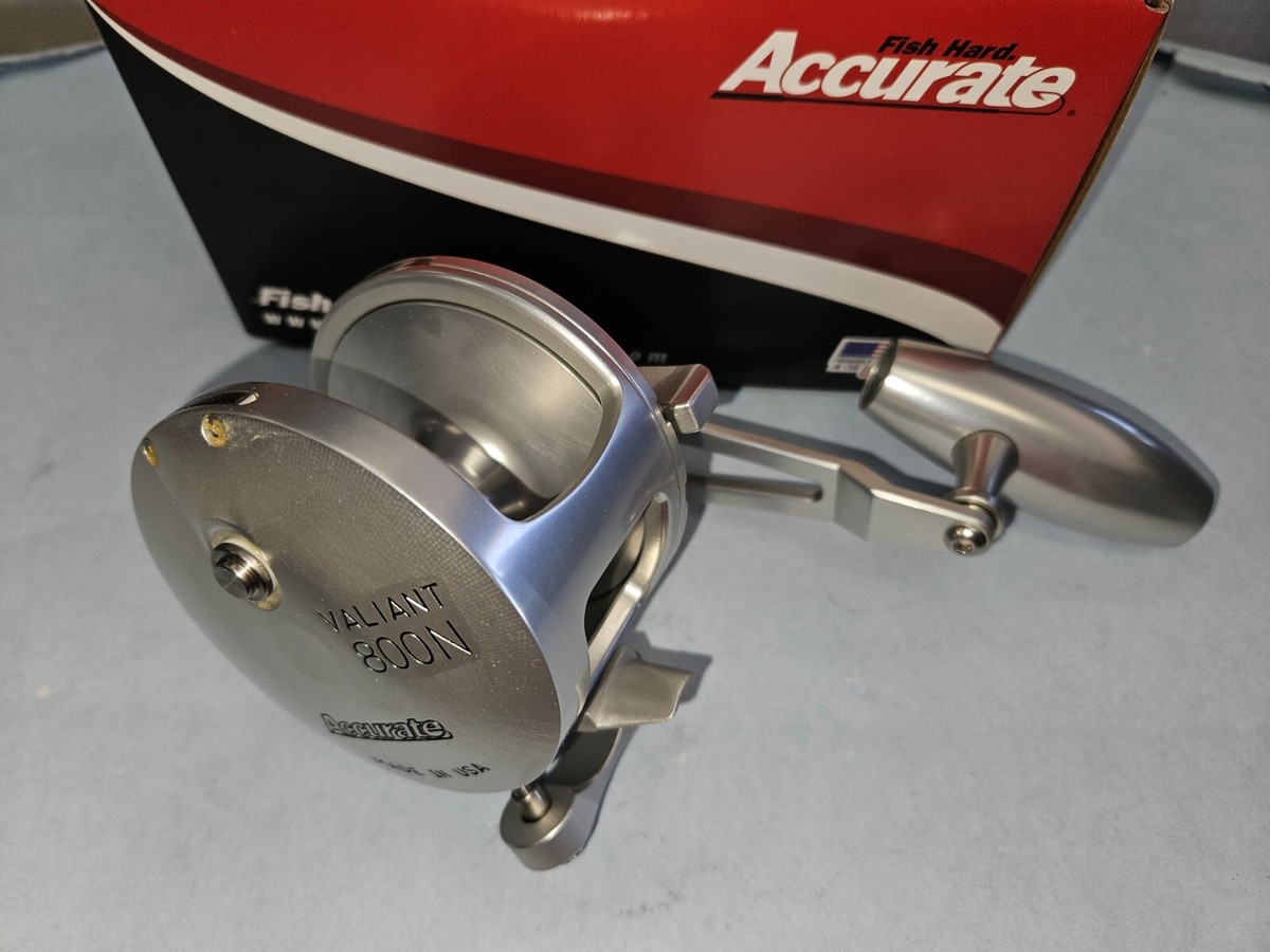アキュレート　VALLIANT 800N 2SPEED VT2-800-S - Accurate Valiant 2 800 Two Speed Reel - Silver