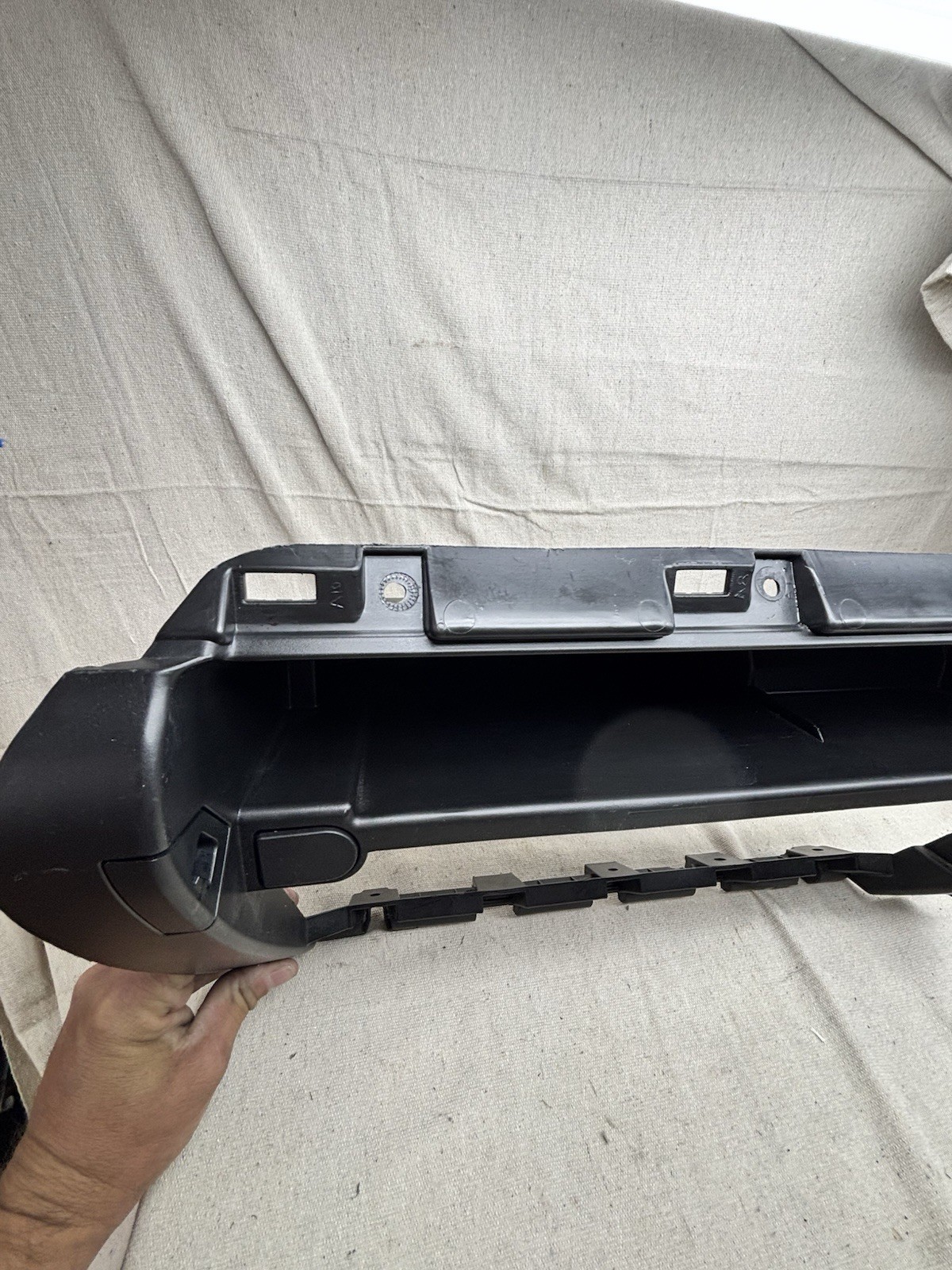 2011 - 2019 Ford Explorer Glove Box Housing Panel Trim BB53-78044B88-AB