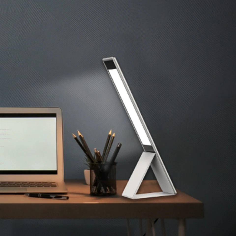 Lampada Da Tavolo In Alluminio Richiudibile Con Batteria Ricaricabile - Immagine 3 di 3