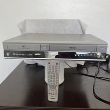 Toshiba D-VKR3SU  Hi-Fi VHS DVD VCR Video Cassette Tape Recorder Player REMOTE