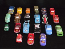 HUGE LOT Disney Pixar DIECAST CARS Mater LIGHTNING McQUEEN SHERIFF DINOCO 21 pc
