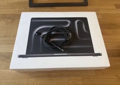 Apple MacBook Pro 14'' M5 / 16GB RAM / 1TB SSD / Wie neu/ OVP Nur 4 Zyklen  