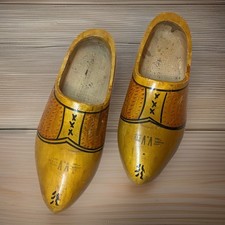 Vtg Dutch Wooden Clogs Klompen Pair Holland WETT V.V. GED Hand Carved 12" Yellow