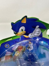 Sonic The Hedgehog 4 Modern Sonic Action Figure with Snowboard Accessory