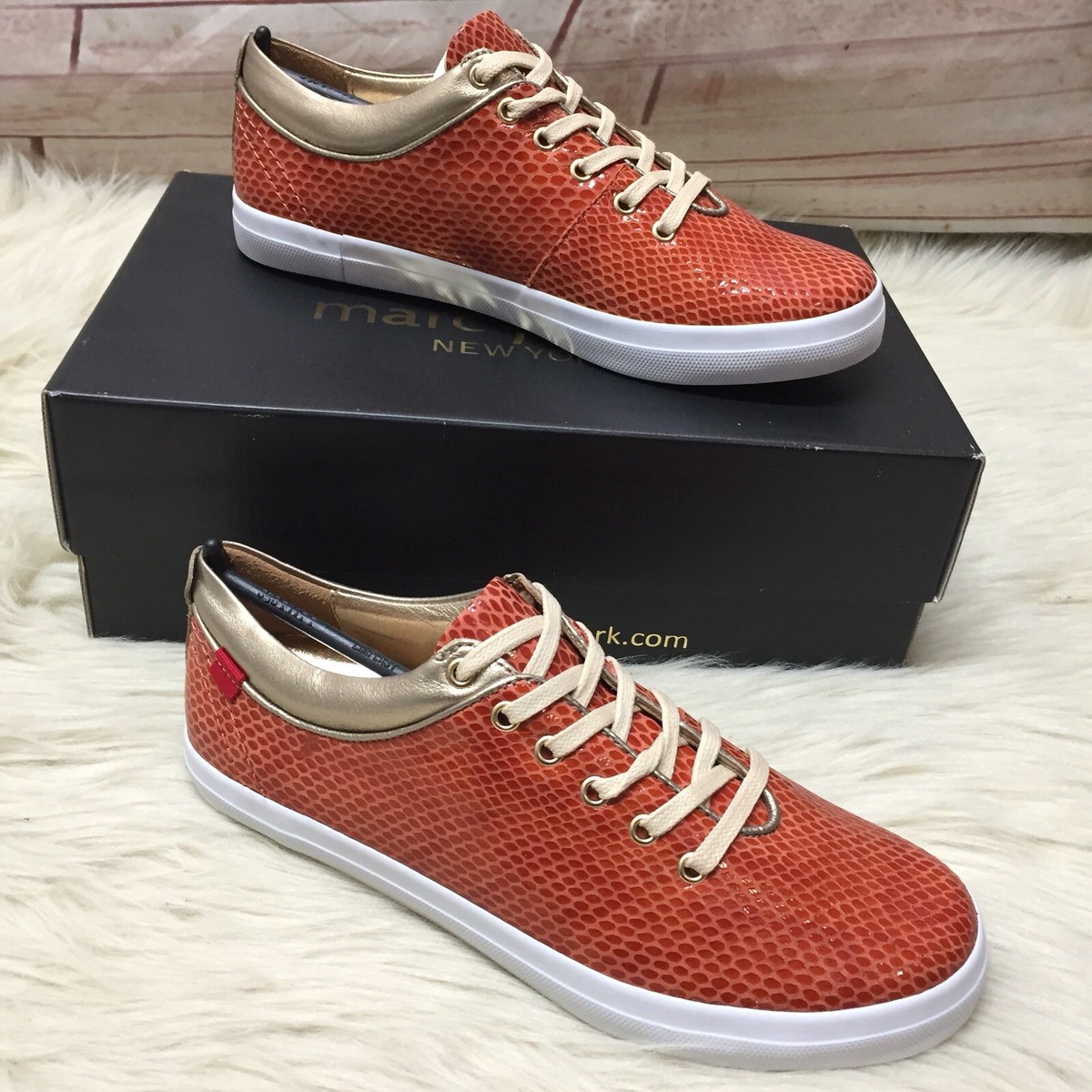 MARC JOSEPH NEW YORK Womens Leather Grand Bleecker Street  display picture 1