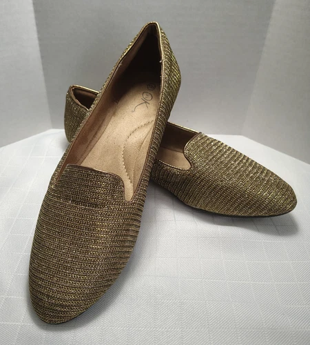 It's OK shoes Womens size 13M Gold flat loafer Sparkle Slip-on Flexible outsole