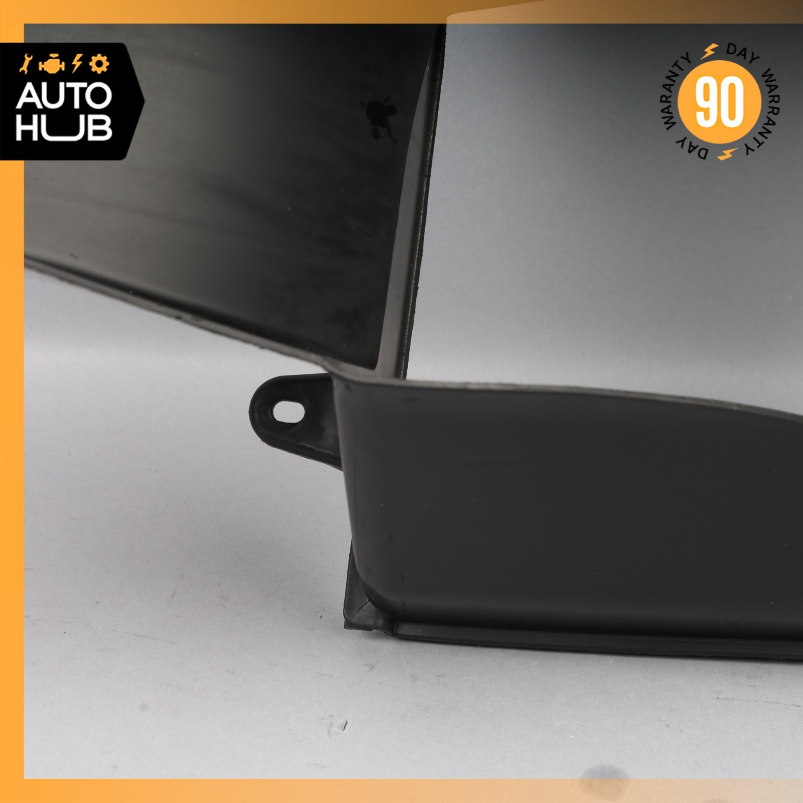 2014 Maserati Quattroporte Front Left Side Intercooler Duct Shroud 670002899 OEM