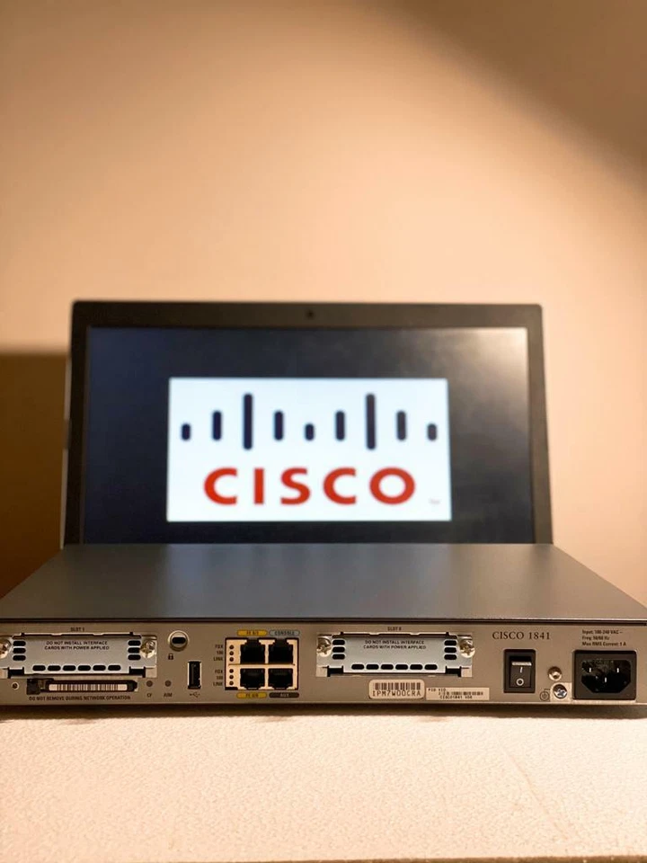 Cisco 1800 Series Cisco 1841 V05 Integrated Services Router - Image 2 of 4