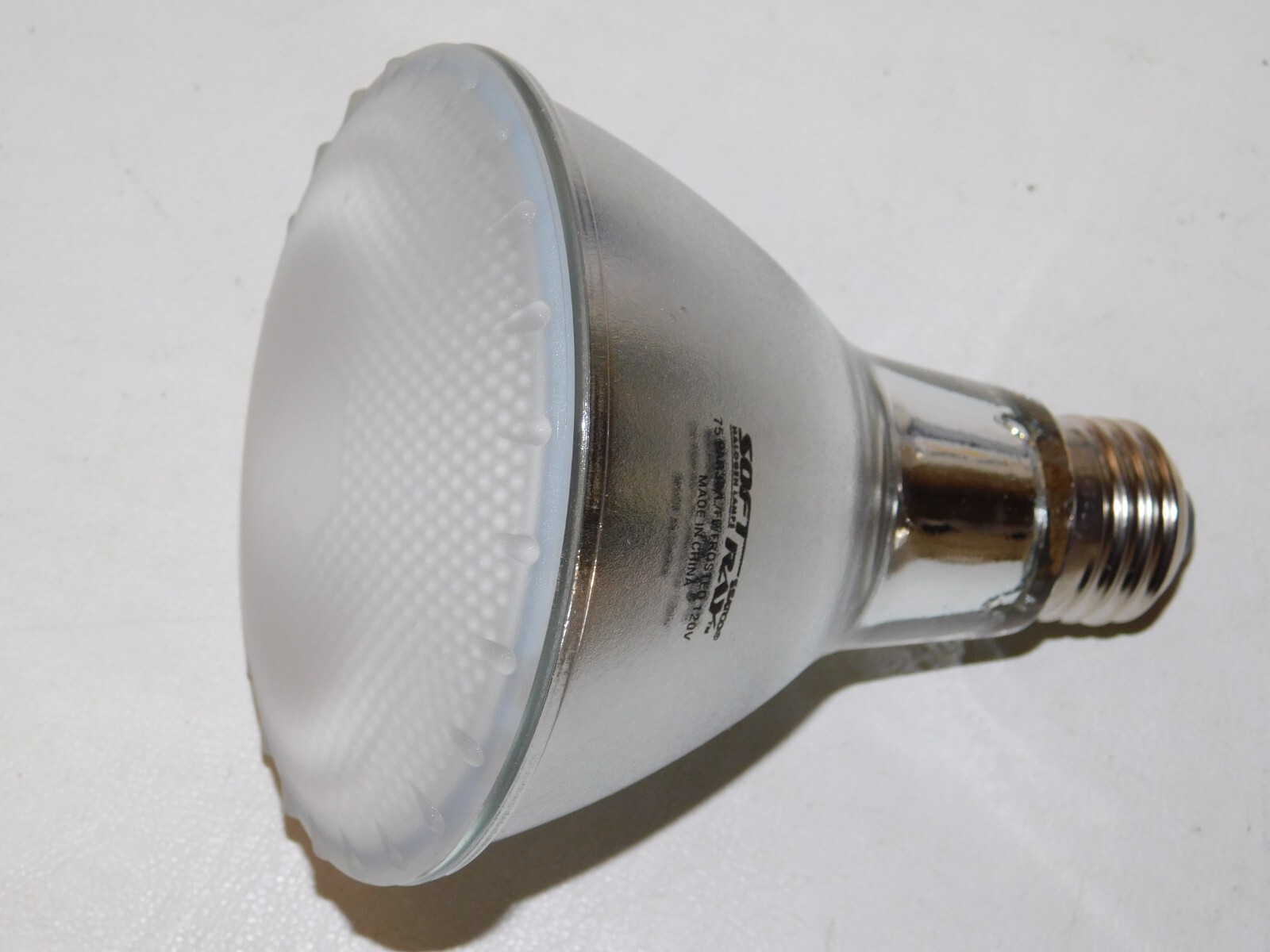 Satco Soft Ray Halogen Frosted Par 30 75W Medium Base Lamp Bulb - New - Lot of 2