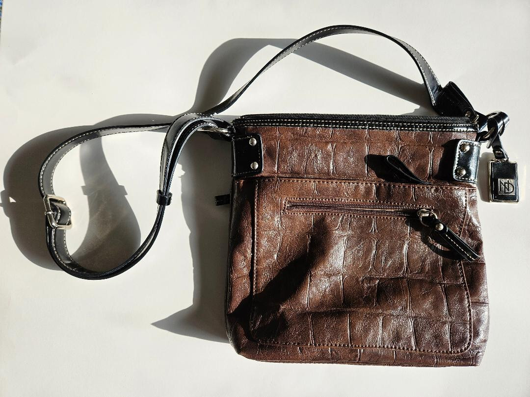 ND Brand Dark Brown Faux Leather Women's Purse With Shoulder