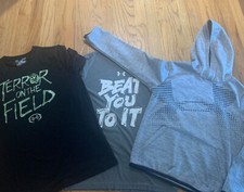 Under Armour Boy s Graphic shirts thermal hoodie lot size large Ylg