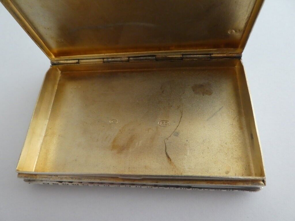 Foto 7 di 21
