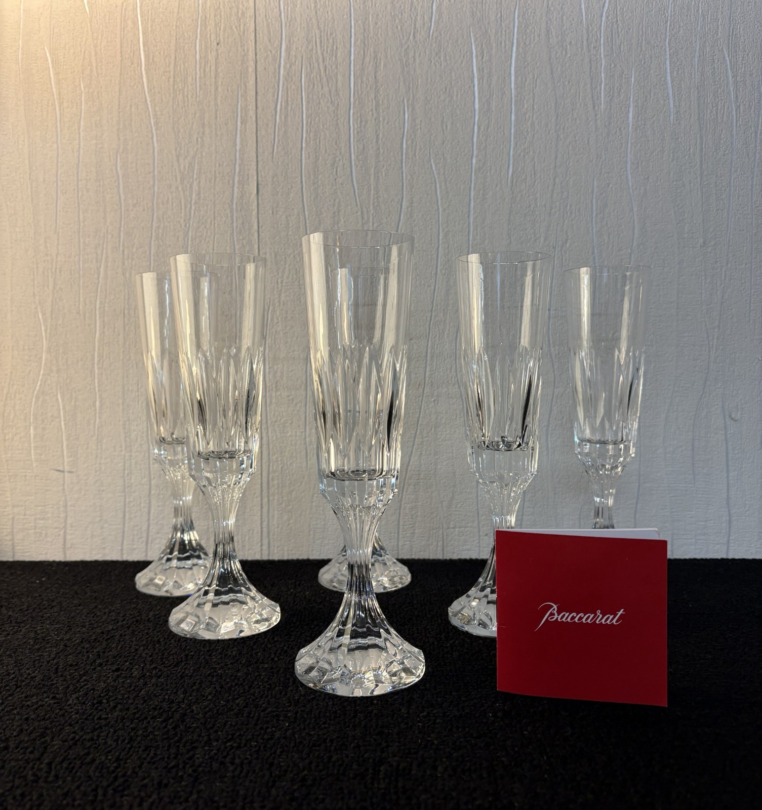 Lot Of 6 Champagne Flutes Assas Model In Baccarat Crystal (Price 6 Glasses)