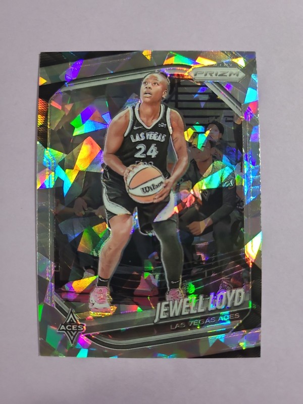 Jewell Loyd 2025 Panini Prizm Cracked Ice WNBA Basketball Card # 57 K3976