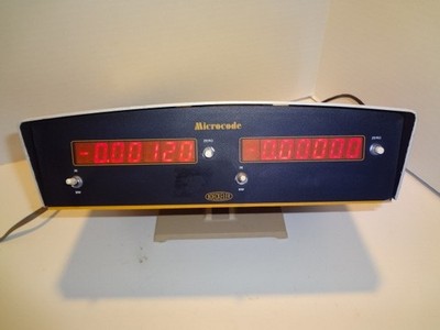 BOECKELER  INSTRUMENTS DIGITAL READOUT DISPLAY 2 AXIS MODEL 2-815.5x1 **NICE**