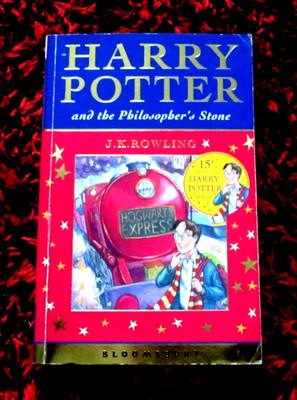 HARRY POTTER and the Philosopher´s Stone J. K. Rowling 19th GUTER ZUSTAND