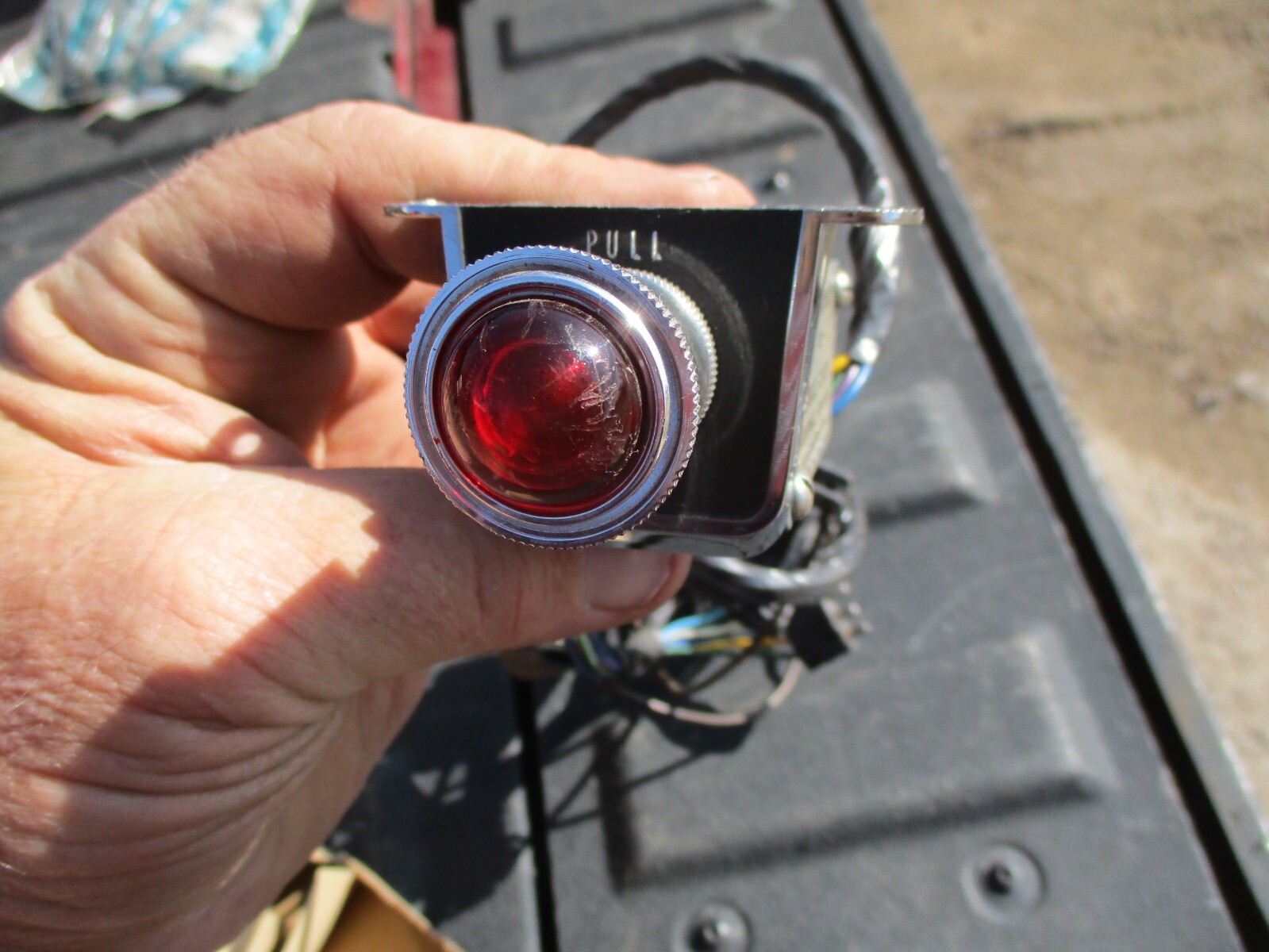 NOS GM 196466 OLDSMOBILE HAZARD DASH SWITCH ACCESSORY KIT SIGNAL STAT