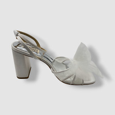  215 Badgley Mischka Women's White Tess Ankle Strap Sandal Shoes Size 8.5