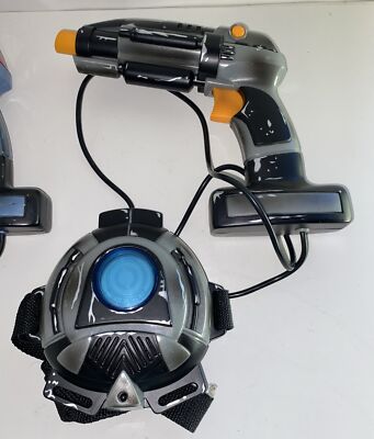 Laser Challenge Radar Extreme 2004 Jakks Laser Tag 2 Guns 2